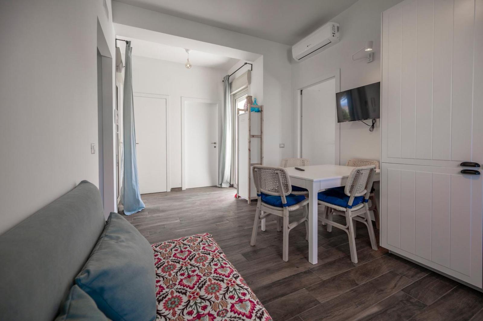 Villa Nisa Apartment Sea View 폰타네비안체 외부 사진